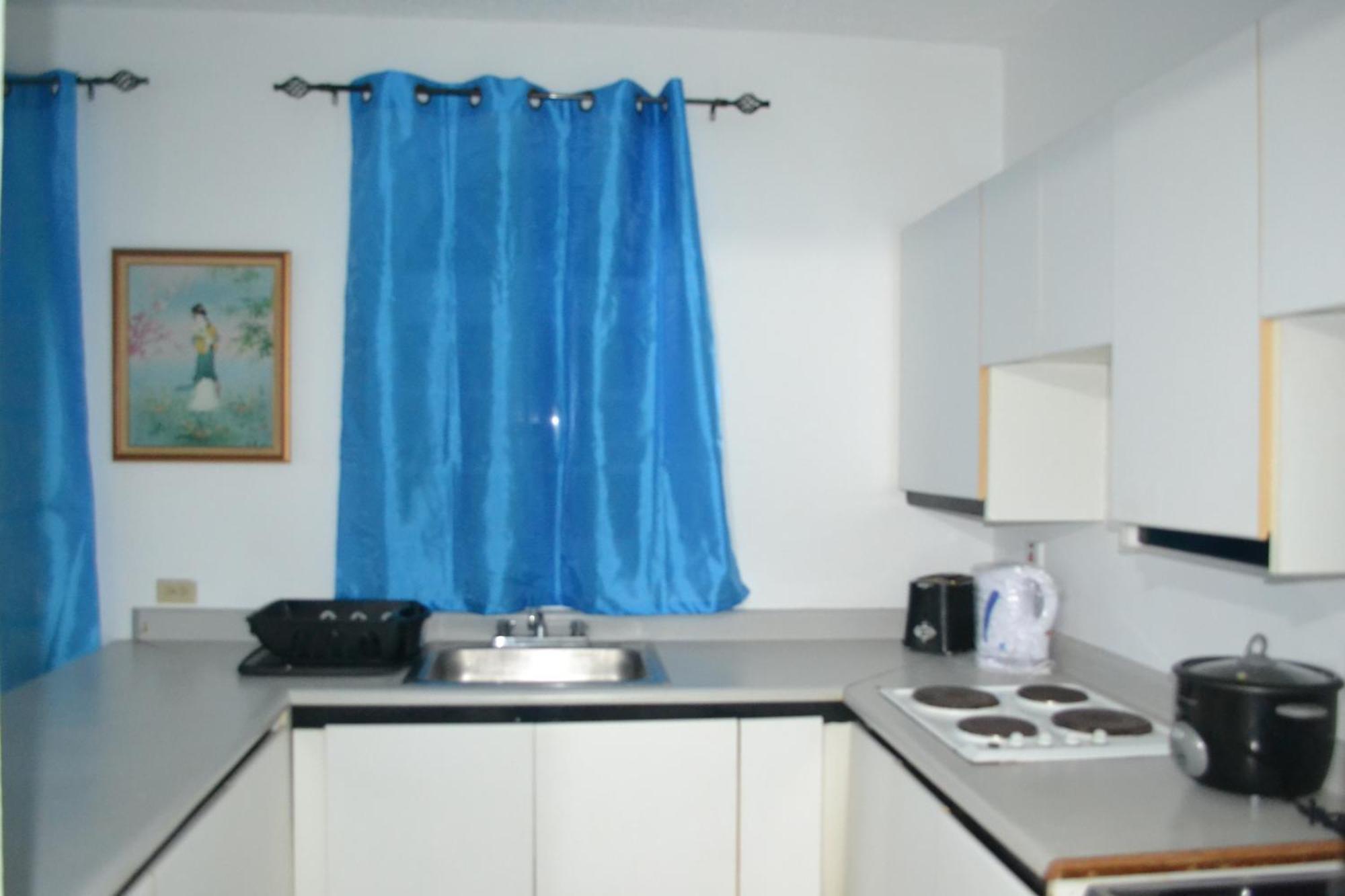 Sky Castles Apt H6 Ocho Rios Exterior photo