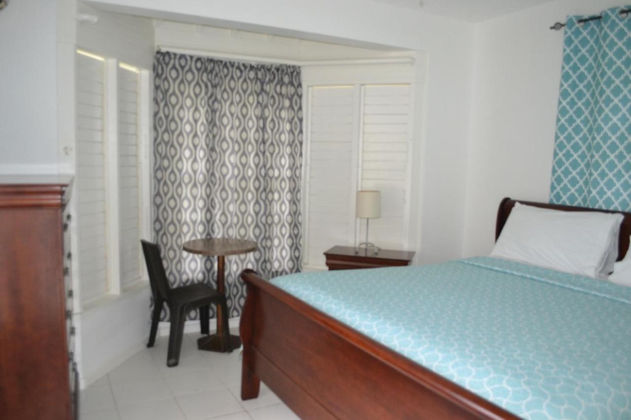 Sky Castles Apt H6 Ocho Rios Exterior photo