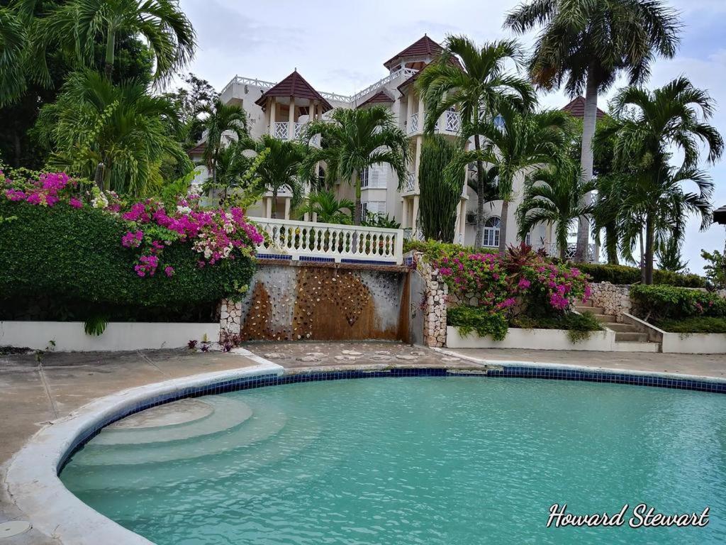 Sky Castles Apt H6 Ocho Rios Exterior photo